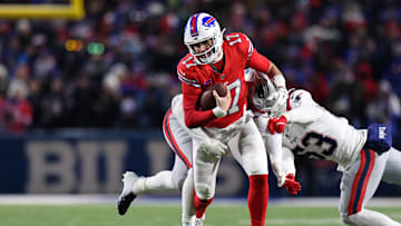 New England Patriots v Buffalo Bills