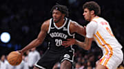 Former UNC basketball center Day'Ron Sharpe