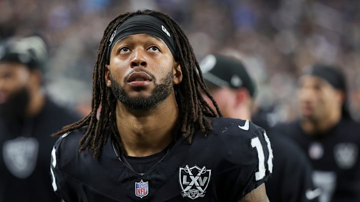 Los Angeles Chargers v Las Vegas Raiders