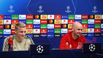 Donny van de Beek, Erik ten Hag