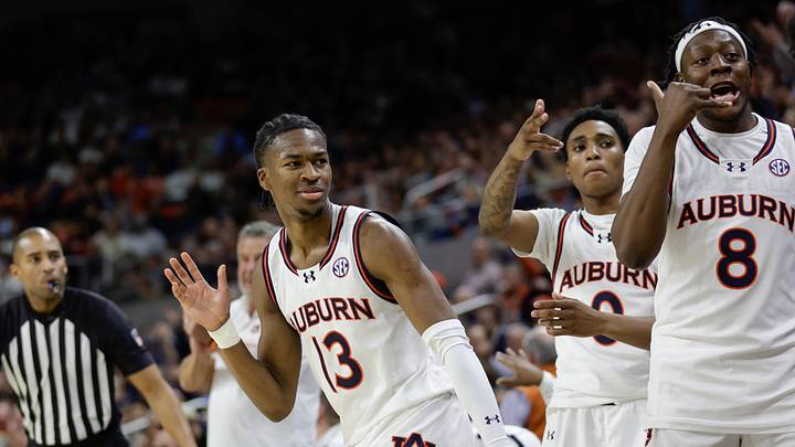 Mississippi State v Auburn