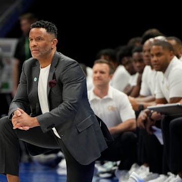 Mar 12, 2025; Charlotte, NC, USA; Georgia Tech Yellow Jackets head coach Damon Stoudamire reacts in the first half at Spectrum Center. Mandatory Credit: Bob Donnan-Imagn Images
