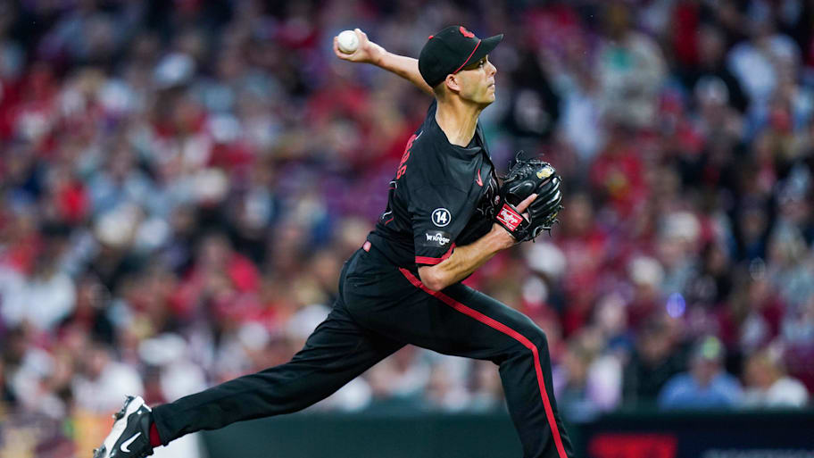 Taylor Rogers is headed to Chicago. | Frank Bowen IV/The Enquirer / USA TODAY NETWORK via Imagn Images