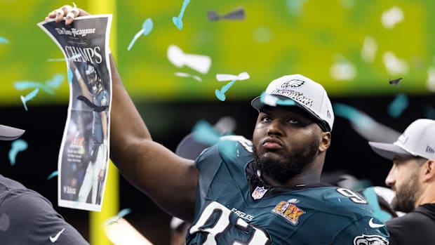 milton-williams-eagles-super-bowl-champions
