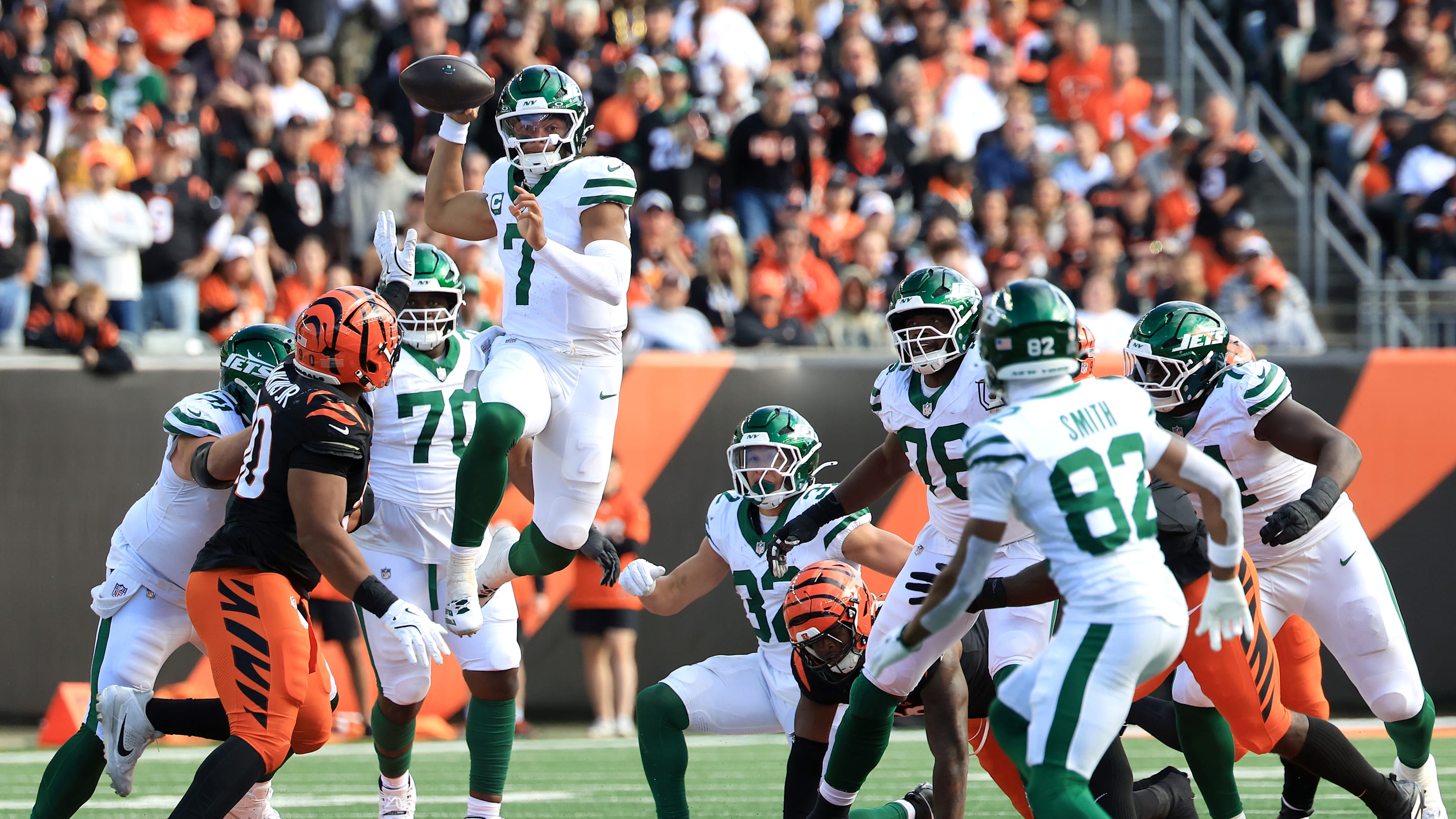 Winners and losers from NFL Week 8: Jets finally get a victory, Atlanta flops hard thumbnail
