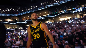 Nov 22, 2023; Phoenix, Arizona, USA; Golden State Warriors guard Stephen Curry (30) prior to the