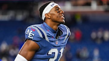 New York Jets v New England Patriots