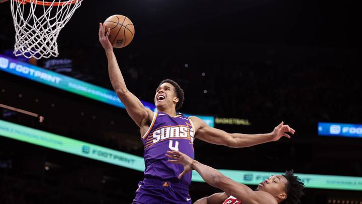 Toronto Raptors v Phoenix Suns