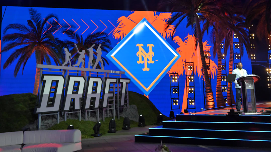 Jul 17, 2022; Los Angeles, CA, USA;  Former MLB player Rajai Davis announces Blade Tidwell as the 52nd pick of the New York Mets during the MLB draft at XBox Plaza at LA Live. Mandatory Credit: Jayne Kamin-Oncea-Imagn Images