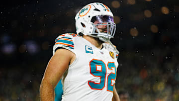 Miami Dolphins v Green Bay Packers