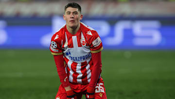 Andrija Maksimovic spielte mit Roter Stern Belgrad schon in der Champions League