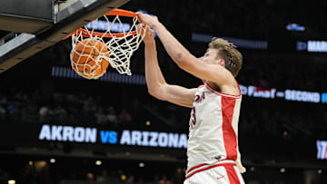 Arizona Wildcats forward Henri Veesaar (13) has entered the transfer portal.