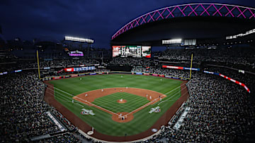 Cleveland Guardians v Seattle Mariners