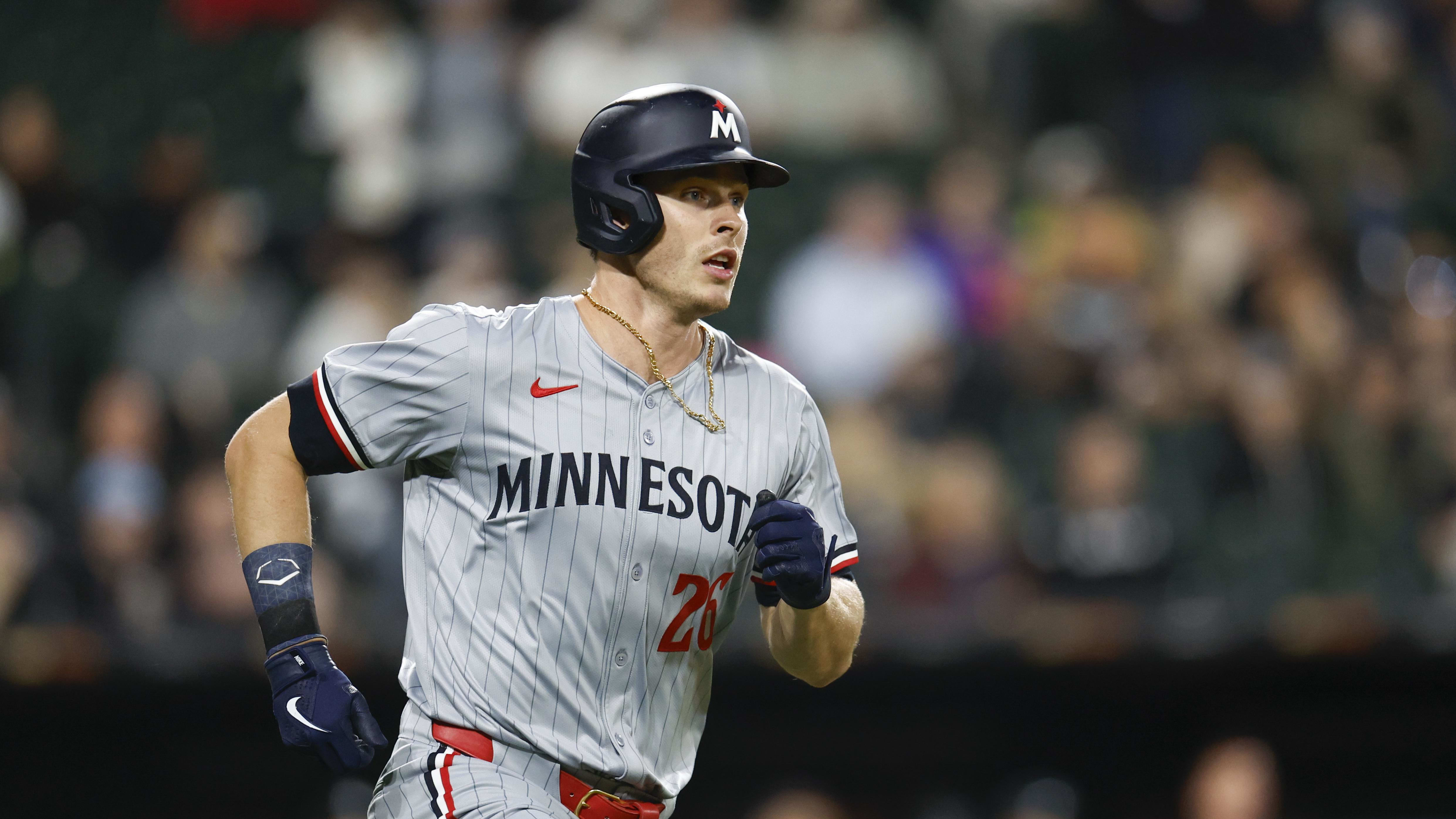 Bullpen struggles, Twins fall 10-6 to Mariners