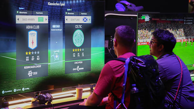 EA FC 25 is massively popular among gamers.