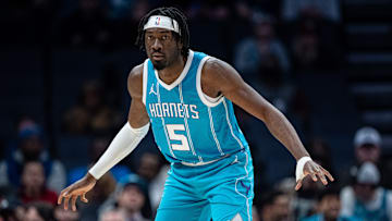 Washington Wizards v Charlotte Hornets