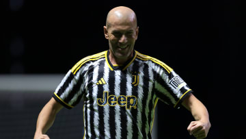 Zinédine Zidane pense que Lilian Thuram et une légende milanaise étaient dur à affronter.