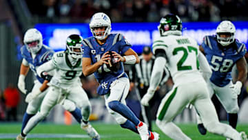 Nov 13, 2025; Foxborough, Massachusetts, USA; New England Patriots quarterback Drake Maye (10) runs the ball during the first half against the New York Jets at Gillette Stadium. Mandatory Credit: David Butler II-Imagn Images
