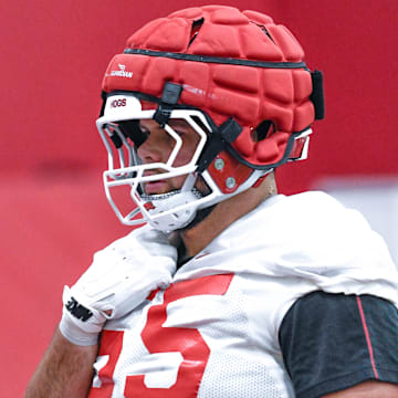 Arkansas Razorbacks offensive lineman Fernando Carmona during drills at spring practice at the indoor practice facility in Fayetteville, Ark.