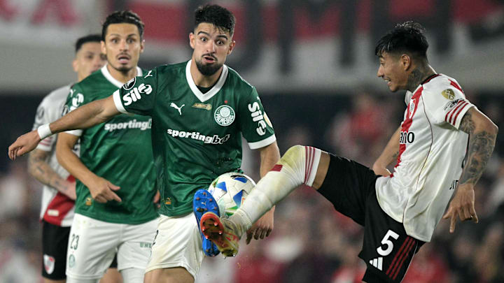 Juntos, Palmeiras e River Plate possuem sete títulos da Libertadores Juntos, Palmeiras e River Plate possuem sete títulos da Libertadores