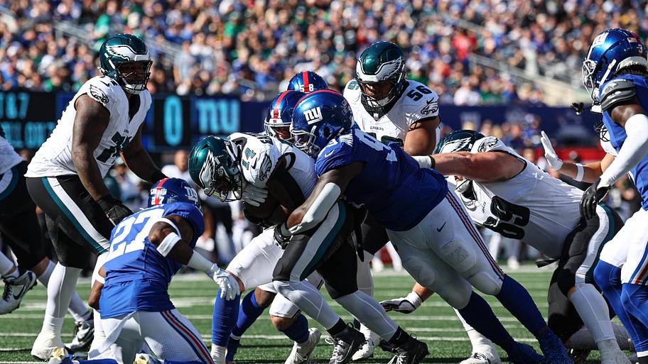 Giants' Dexter Lawrence II Dominating in Pass Rush Despite This Major