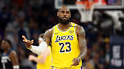 Pese a las buenas actuaciones de LeBron James, los Lakers están cerca de ser eliminados por los Timberwolves 