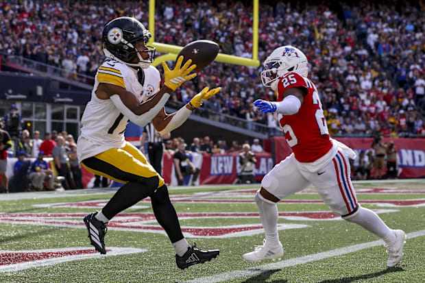 Pittsburgh Steelers wide receiver Calvin Austin III