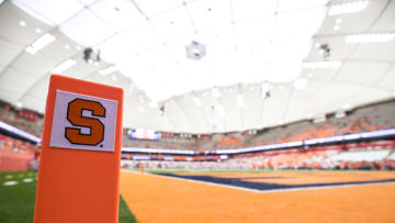 Three-star WR Isaiah Mizell, who has Syracuse football among his four finalists, will decide soon; suitors have analyst buzz.