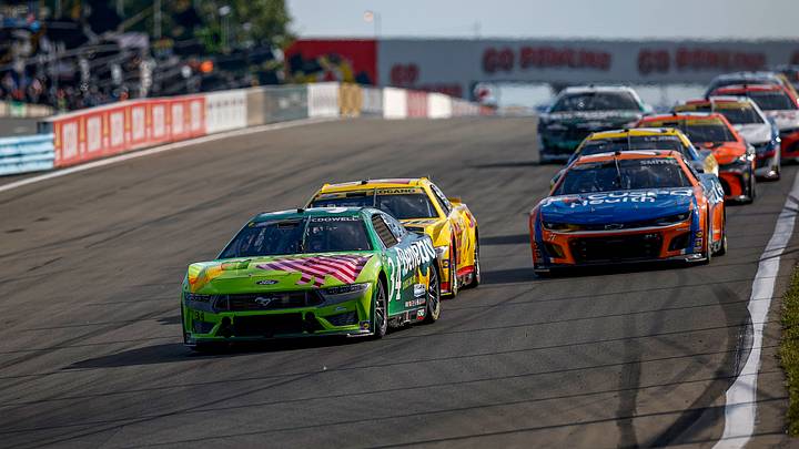 Michael McDowell, Front Row Motorsports, Joey Logano, Team Penske, Zane Smith, Spire Motorsports, NASCAR