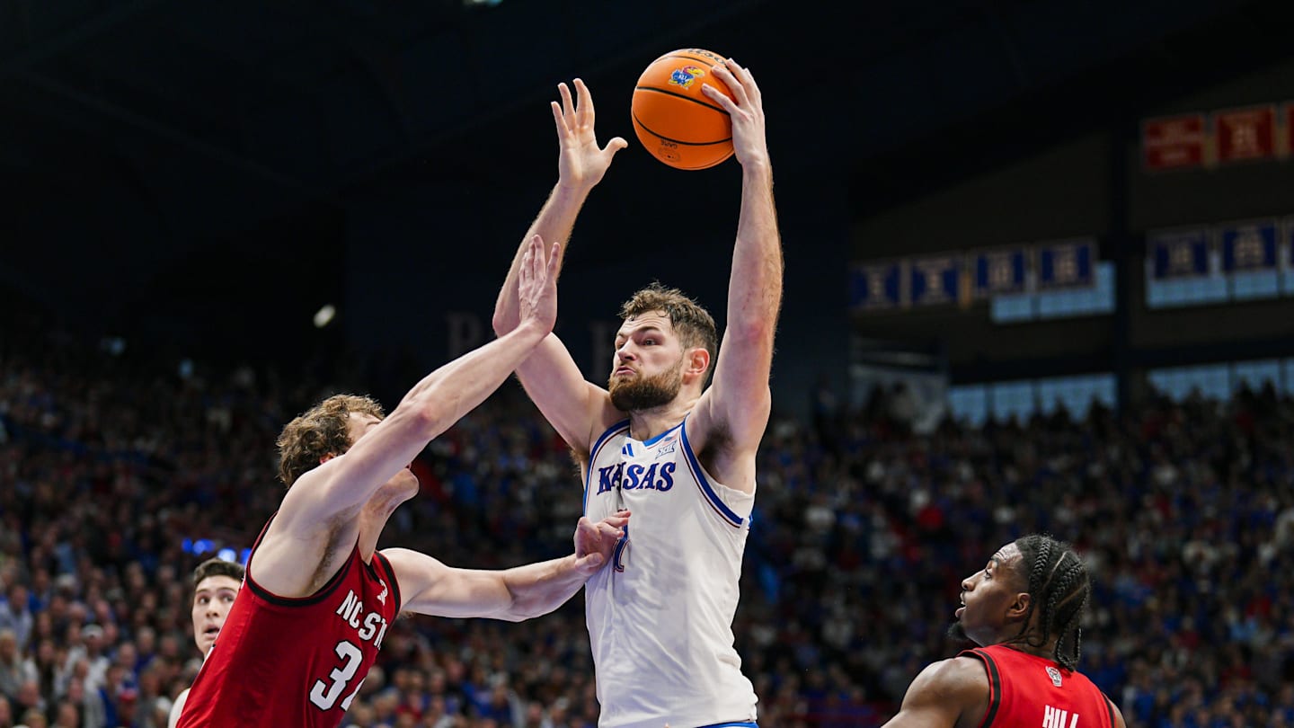 Latest Big 12 Basketball Power Rankings: Jayhawks Back on Track?