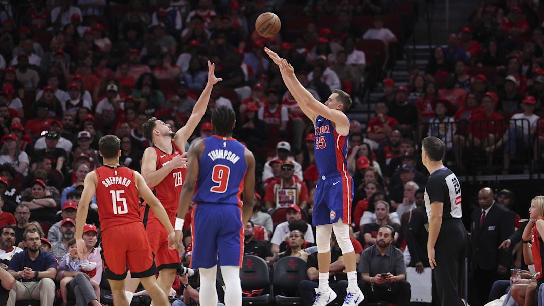 Oct 24, 2025; Houston, Texas, USA; Detroit Pistons forward Duncan Robinson (55) scores a basket during the second quarter against the Houston Rockets at Toyota Center. Mandatory Credit: Troy Taormina-Imagn Images