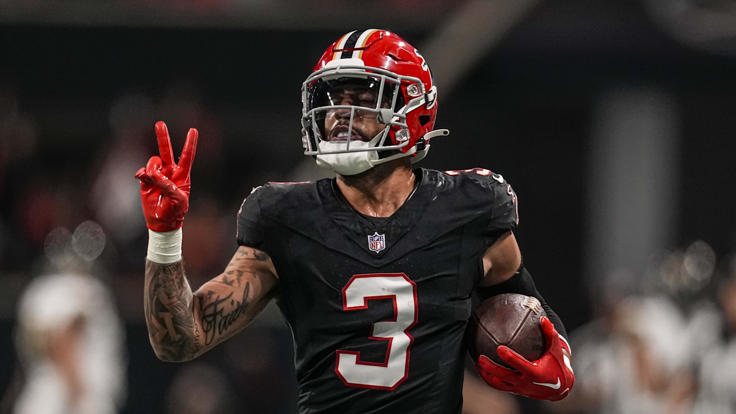 Falcons' Bates III Ranked Among NFL's Top 100