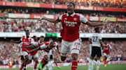 Arsenal FC v Fulham FC - Premier League