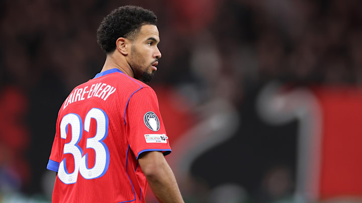 Warren Zaïre-Emery - Paris Saint-Germain Warren Zaïre-Emery - Paris Saint-Germain