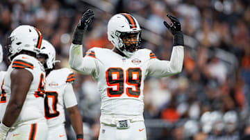 Cleveland Browns v Las Vegas Raiders