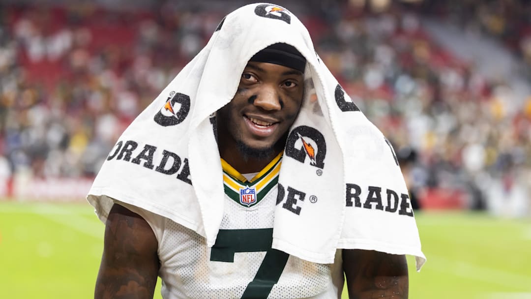 Oct 19, 2025; Glendale, Arizona, USA; Green Bay Packers linebacker Quay Walker (7) against the Arizona Cardinals at State Farm Stadium.