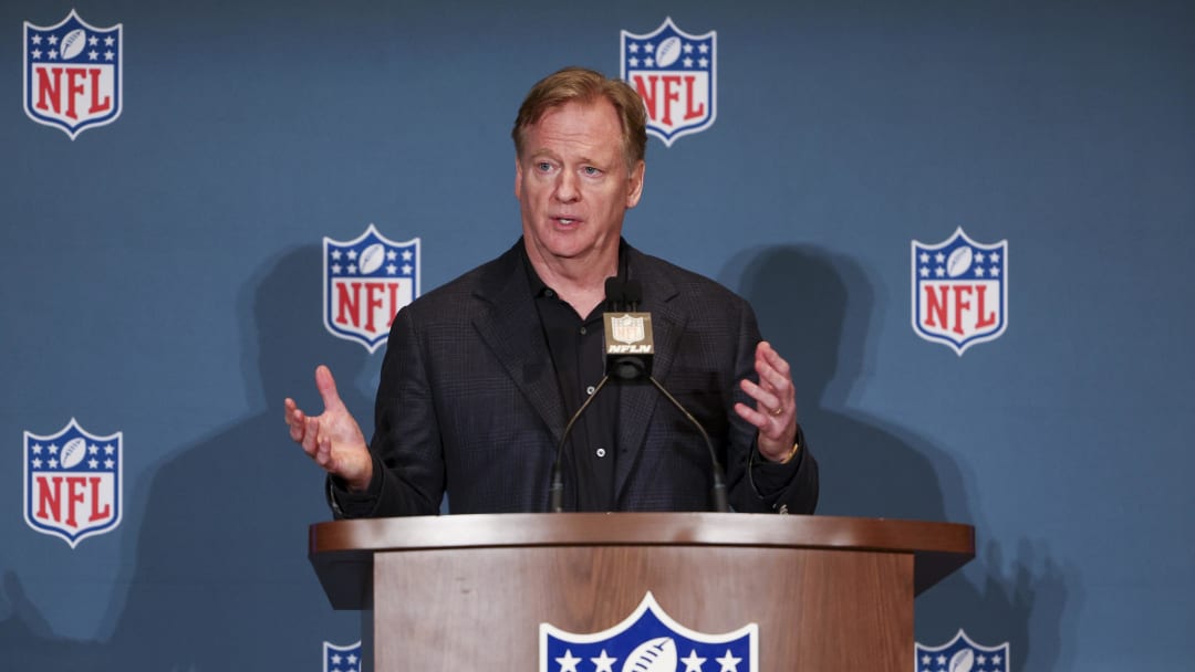 NFL SETS PRIVATE EQUITY MEETINGS THIS WEEK; LEAGUE Proposes BUY-BACK OPTION