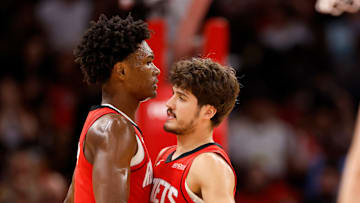 Memphis Grizzlies v Houston Rockets