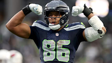Miami Dolphins TE Pharaoh Brown
