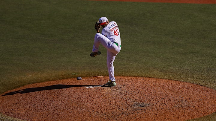 El cubano Odrisamer Despaigne lanzó una absoluta joya monticular para darle al victoria al México Verde