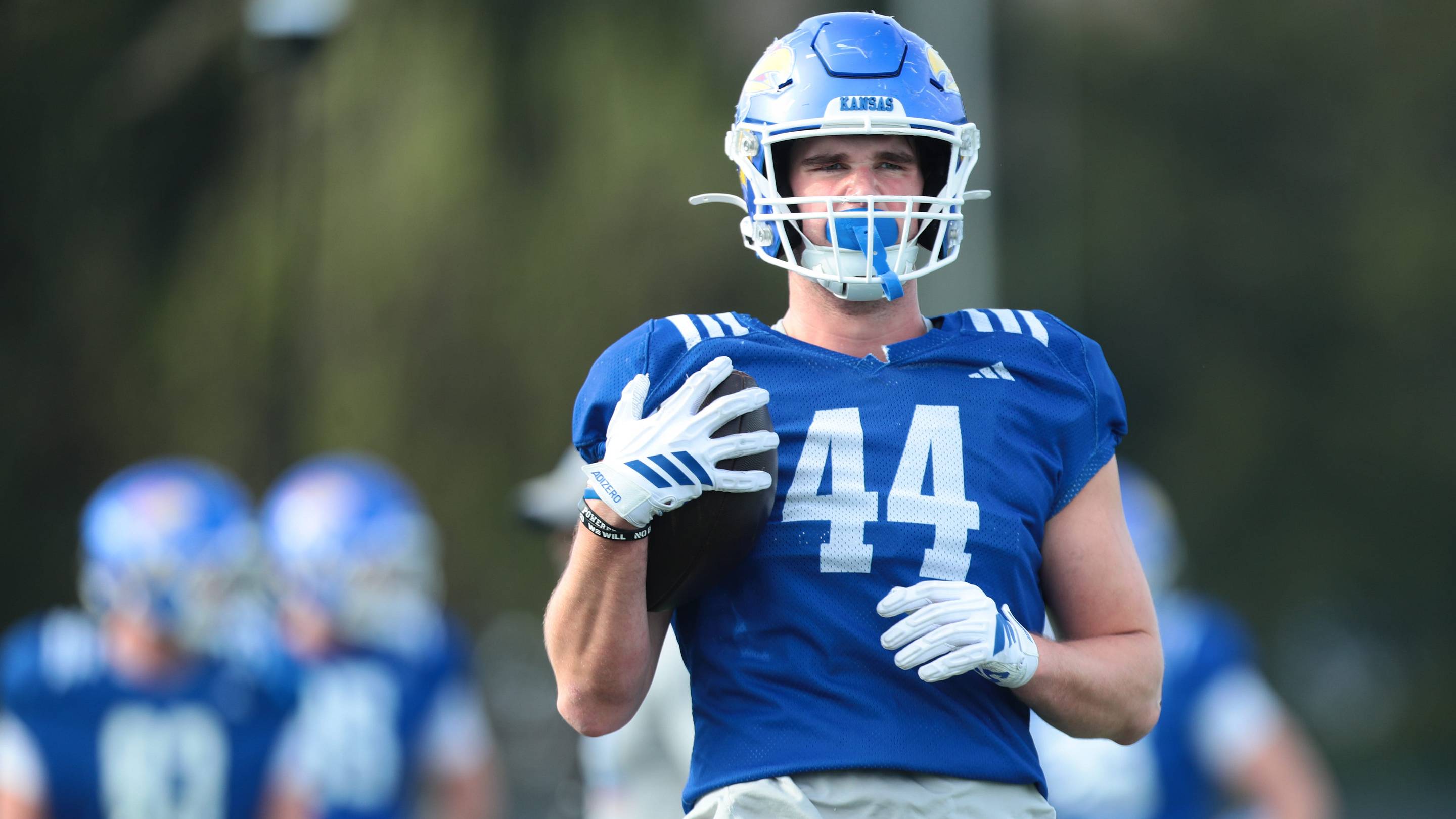 Kansas redshirt sophomore tight end Carson Bruhn (44) works through drills during practice at the University of Kansas on Thursday, April 9, 2026. | USA TODAY Network via Reuters Connect
