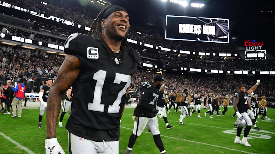 Source Steelers 'Absolutely In' on Davante Adams