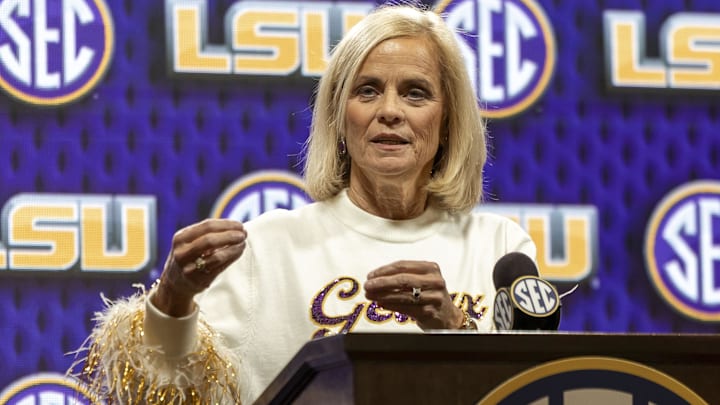 LSU coach Kim Mulkey has accomplished six consecutive games of scoring 100+ points as a player and as a coach.