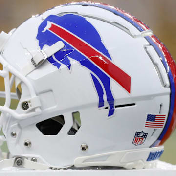 Aug 17, 2024; Pittsburgh, Pennsylvania, USA;  A Buffalo Bills helmet on the sidelines against the Pittsburgh Steelers during the second quarter at Acrisure Stadium. Mandatory Credit: Charles LeClaire-Imagn Images