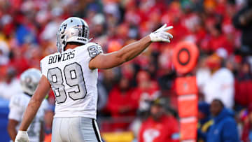 Las Vegas Raiders tight end Brock Bowers