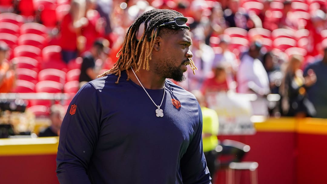 Sep 24, 2023; Kansas City, Missouri, USA; Chicago Bears defensive tackle Zacch Pickens (96) warms up against the Kansas City Chiefs prior to a game at GEHA Field at Arrowhead Stadium. Mandatory Credit: Denny Medley-Imagn Images