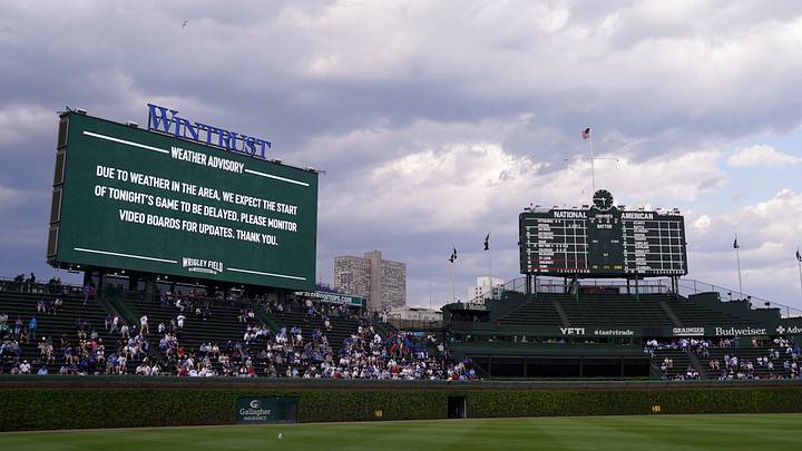 Cincinnati Reds v Chicago Cubs