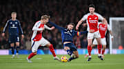 Arsenal take on Man Utd
