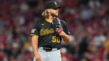 Pittsburgh Pirates v Cincinnati Reds