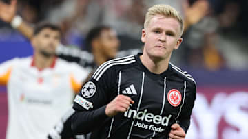 Jonathan Burkardt hat einen soliden Start in Frankfurt erwischt